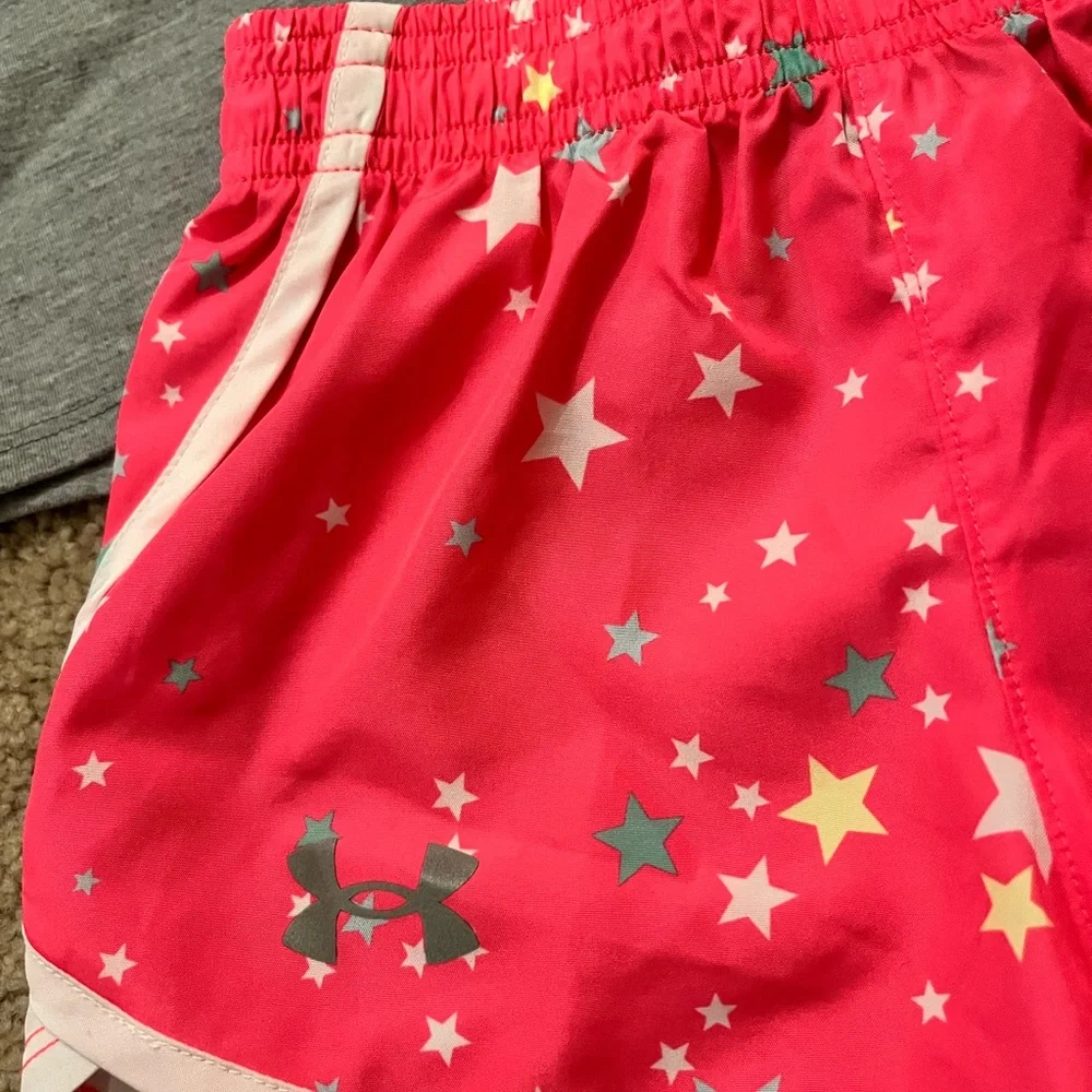 Under Armour outfit Gray and Hot Pink Starry Design - Picture 2 of 6